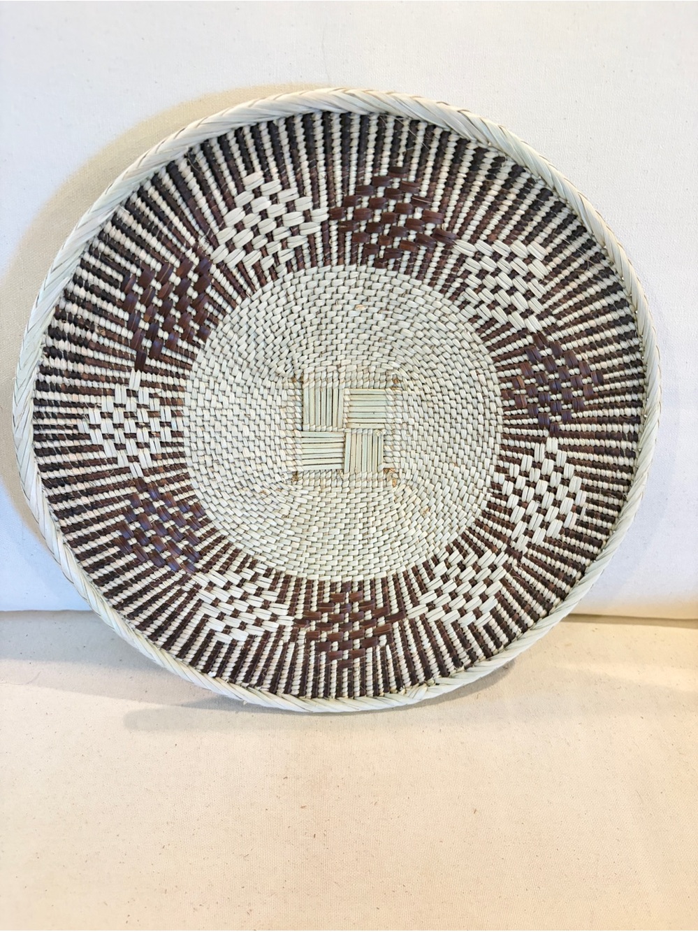 NEW Africa Woven Basket. Made by the Binga people of Zambia/Zimbabwe